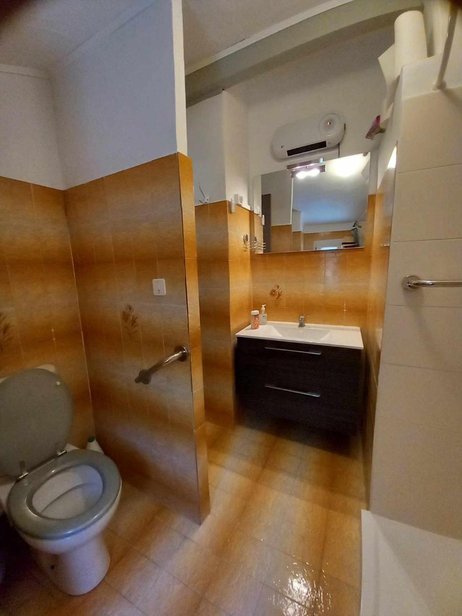 Chambre D Hote Les Heures Claires 이스틀 외부 사진