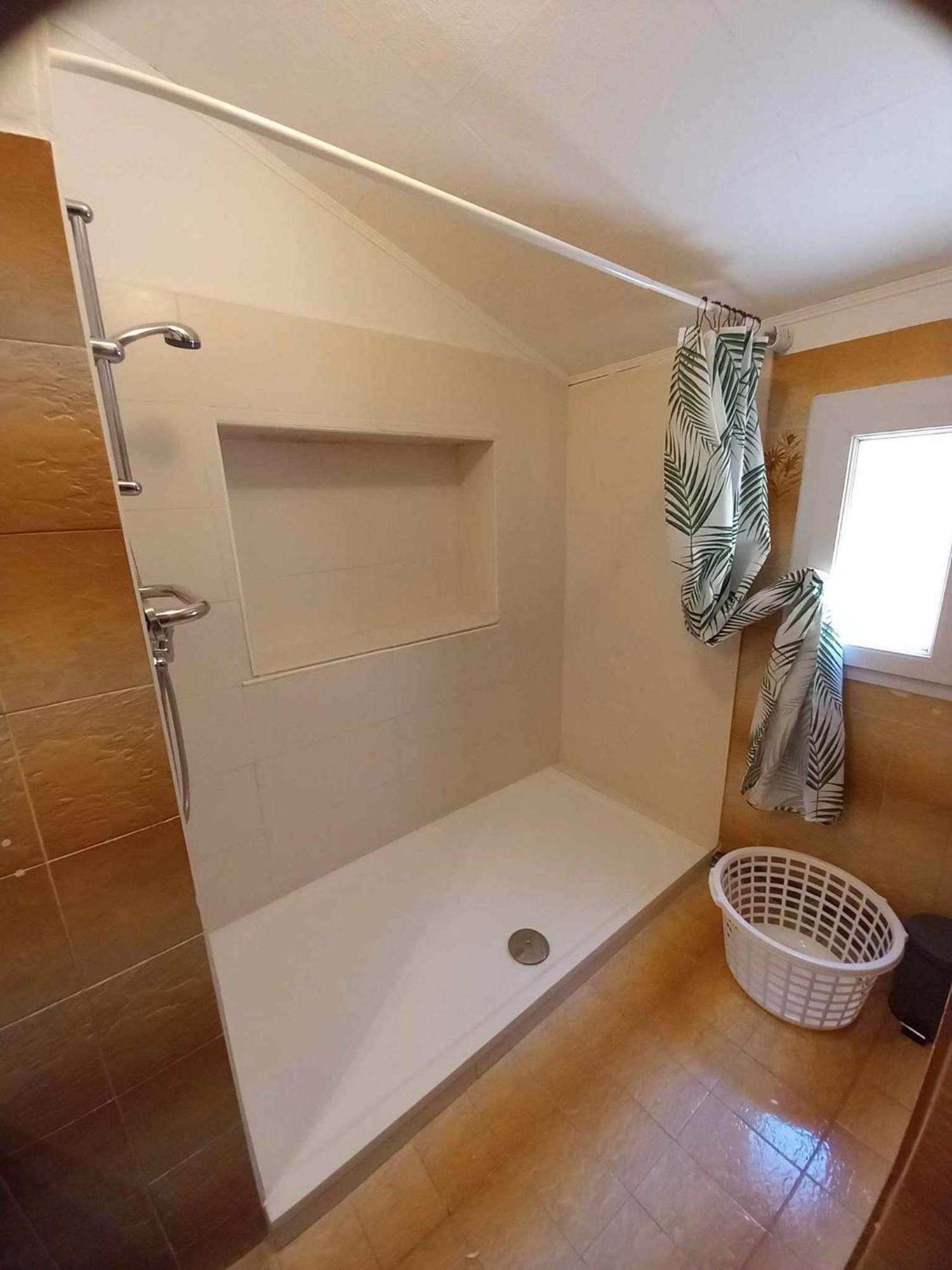 Chambre D Hote Les Heures Claires 이스틀 외부 사진